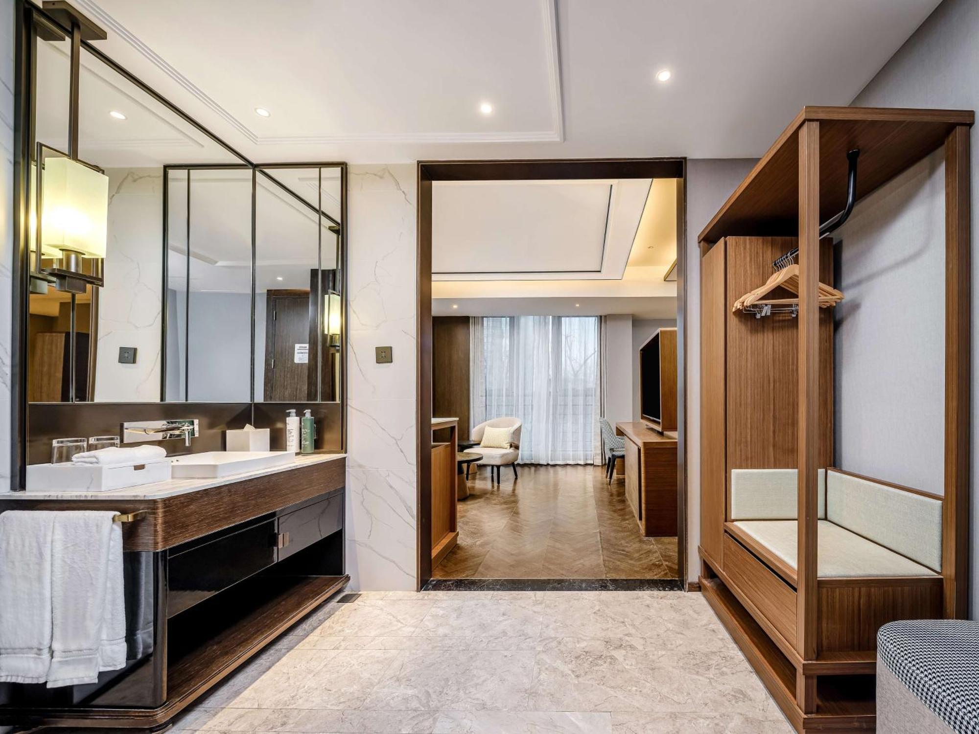 Hilton Garden Inn Beijing Guomao Esterno foto